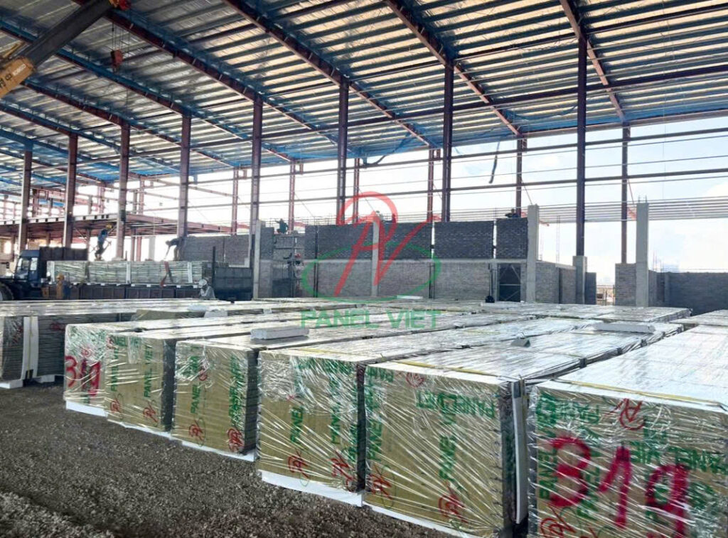 Panel Rockwool Nhà Ga Hàng Hóa Tại Sân Bay Cát Bi