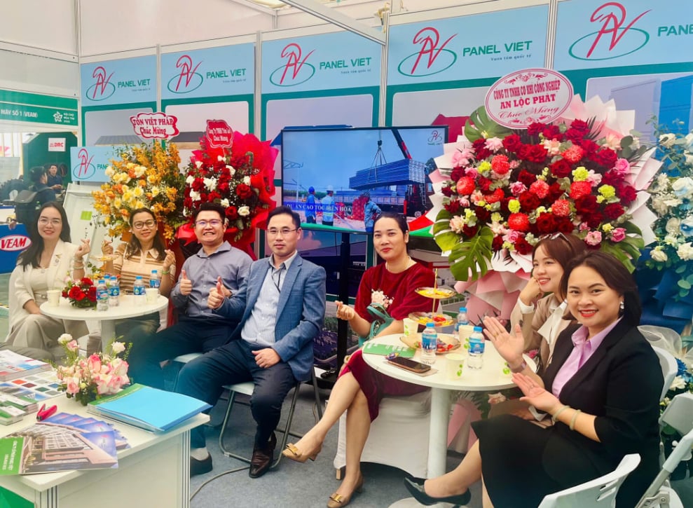 Panel Việt tại Hội Chợ Mùa Thu 2025