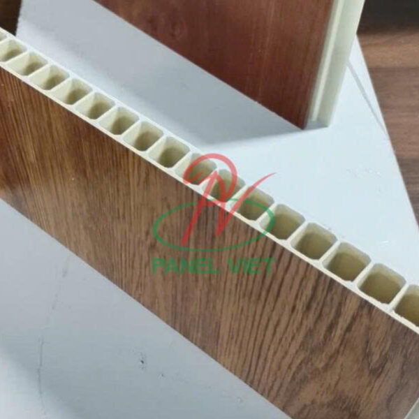 Sàn nhựa chịu lực màu gỗ nhạt giá rẻ