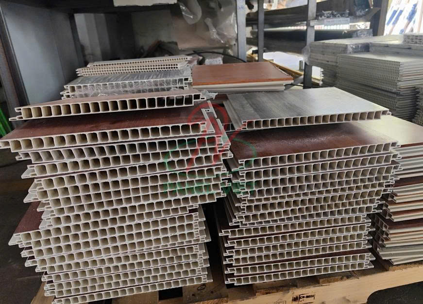 giá sàn chịu lực ngoài trời