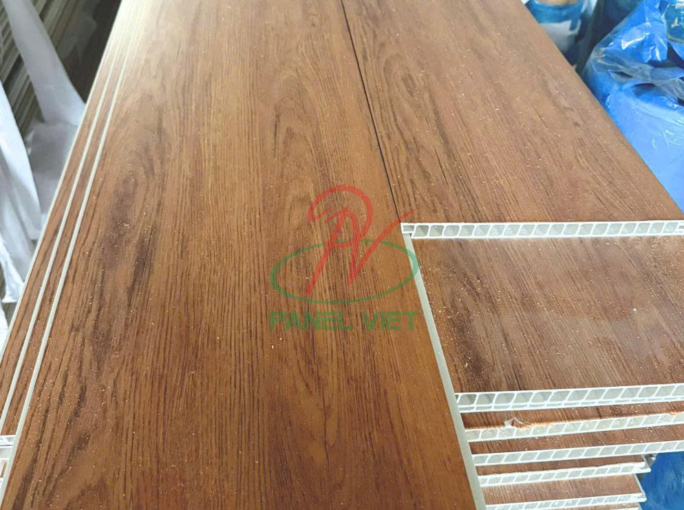 Mua Tấm Sàn Nhựa Chịu Lực Trong Nhà