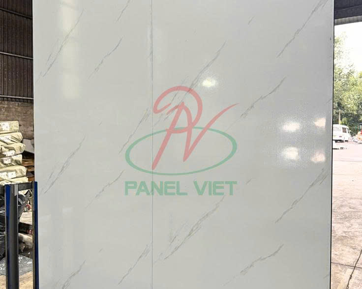 Chi phí bảo dưỡng panel vân đá