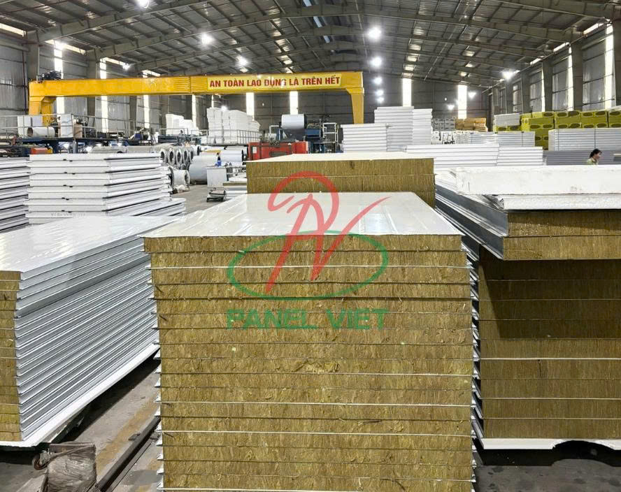 Mua Vách Panel Chống Cháy Ở Bình Dương