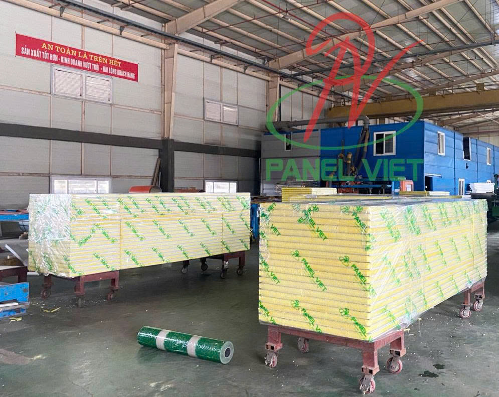 Bảo trì panel glasswool đúng kỹ thuật