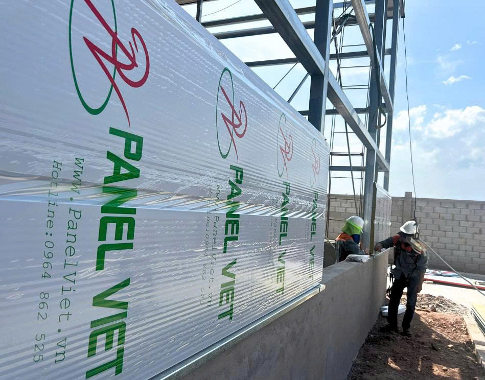 vách panel nhà xưởng